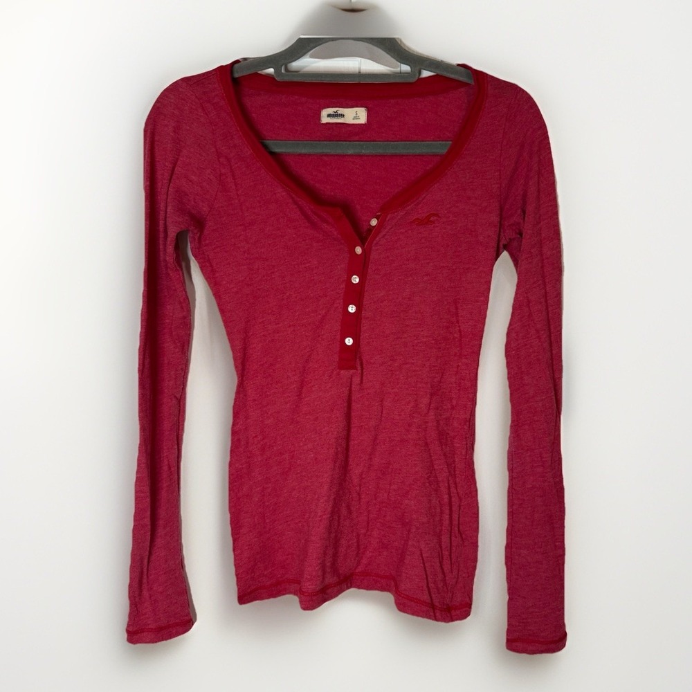 VTG Y2K Hollister Henley Top Small Red Long Sleeve Bella Swan 2000's Two Tone